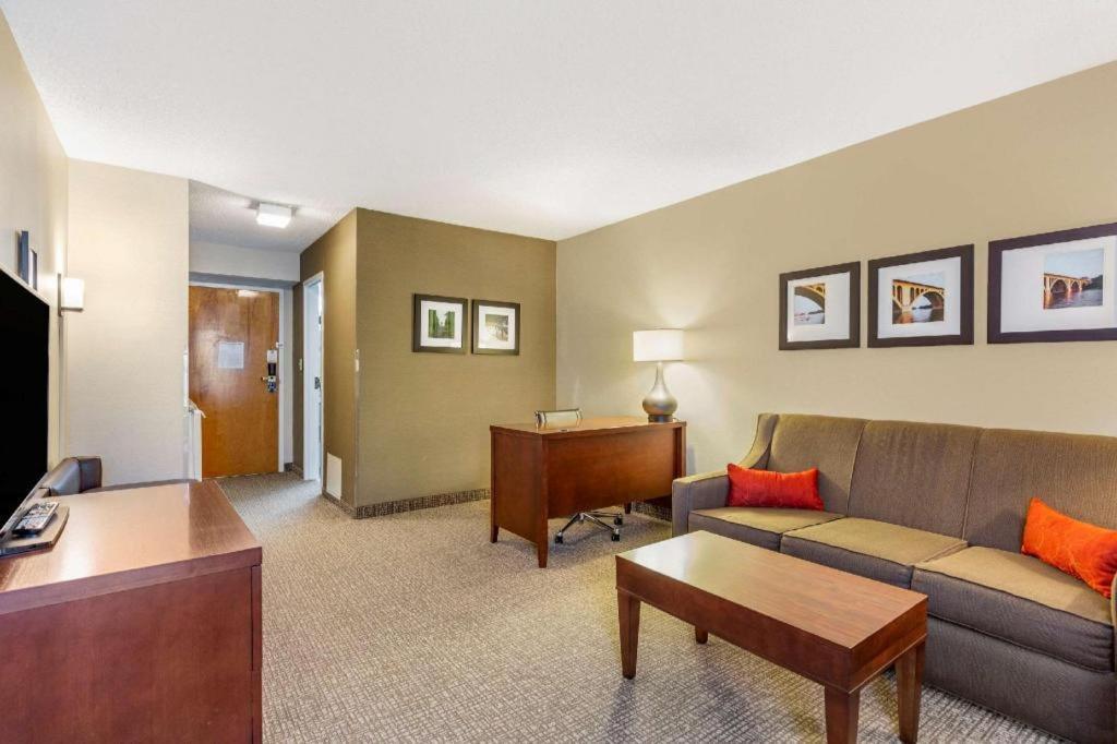 Comfort Inn Quantico Stafford Extérieur photo