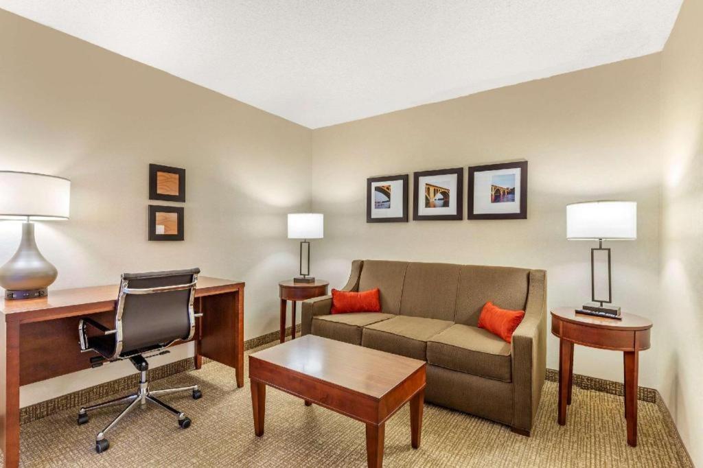 Comfort Inn Quantico Stafford Extérieur photo